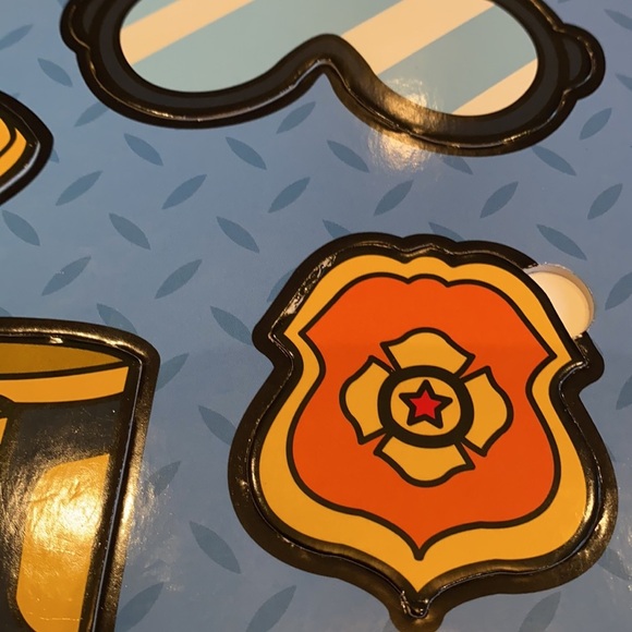 Firefighter Book with Puzzle Pieces - Picture 10 of 11